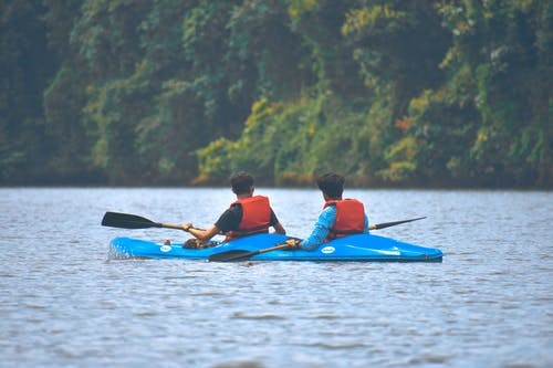 what is a tandem kayak
