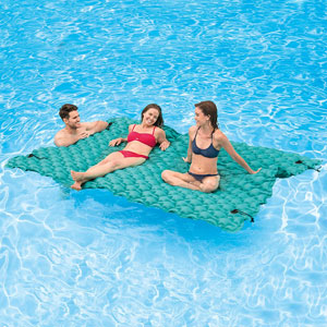 inflatable-swim-mat