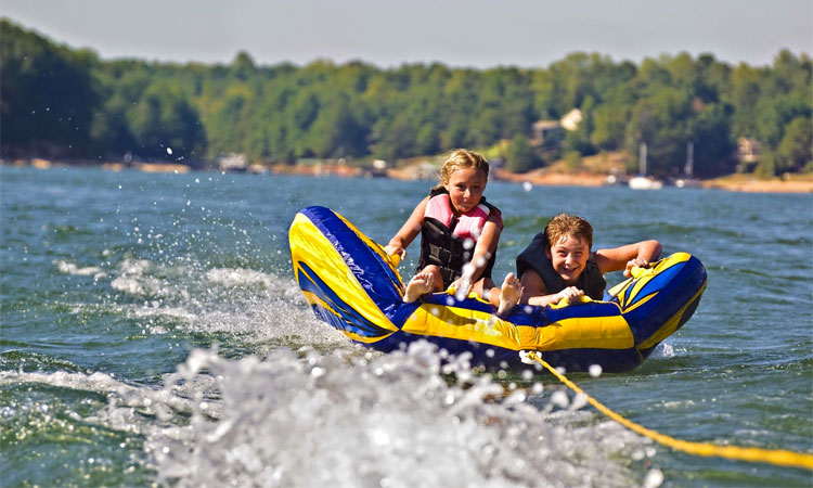 kids towable tube safety